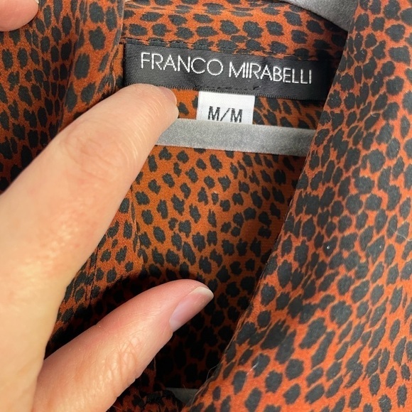 FRANCO Mirabelli abstract animal print satiny buttons down shirt - Picture 7 of 7